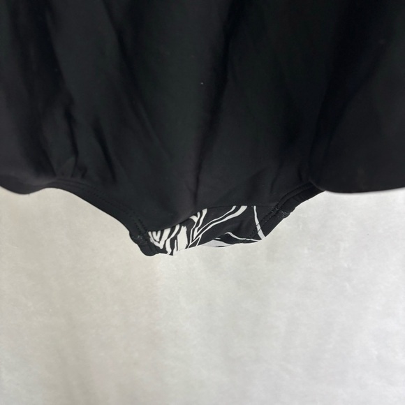 Swimsuits for all black & white floral one piece bathing suit size 24 - Picture 4 of 5